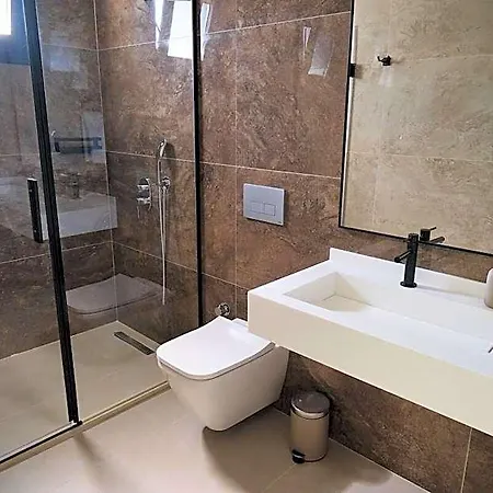 Hotel Ashta / Zen Isitmali Kapali Havuzlu 5*
